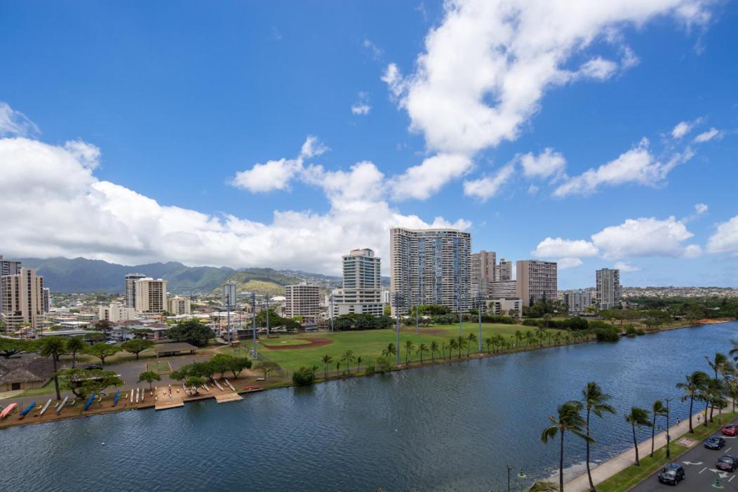 Modern Waikiki Sleek Studio โฮโนลูลู ภายนอก รูปภาพ